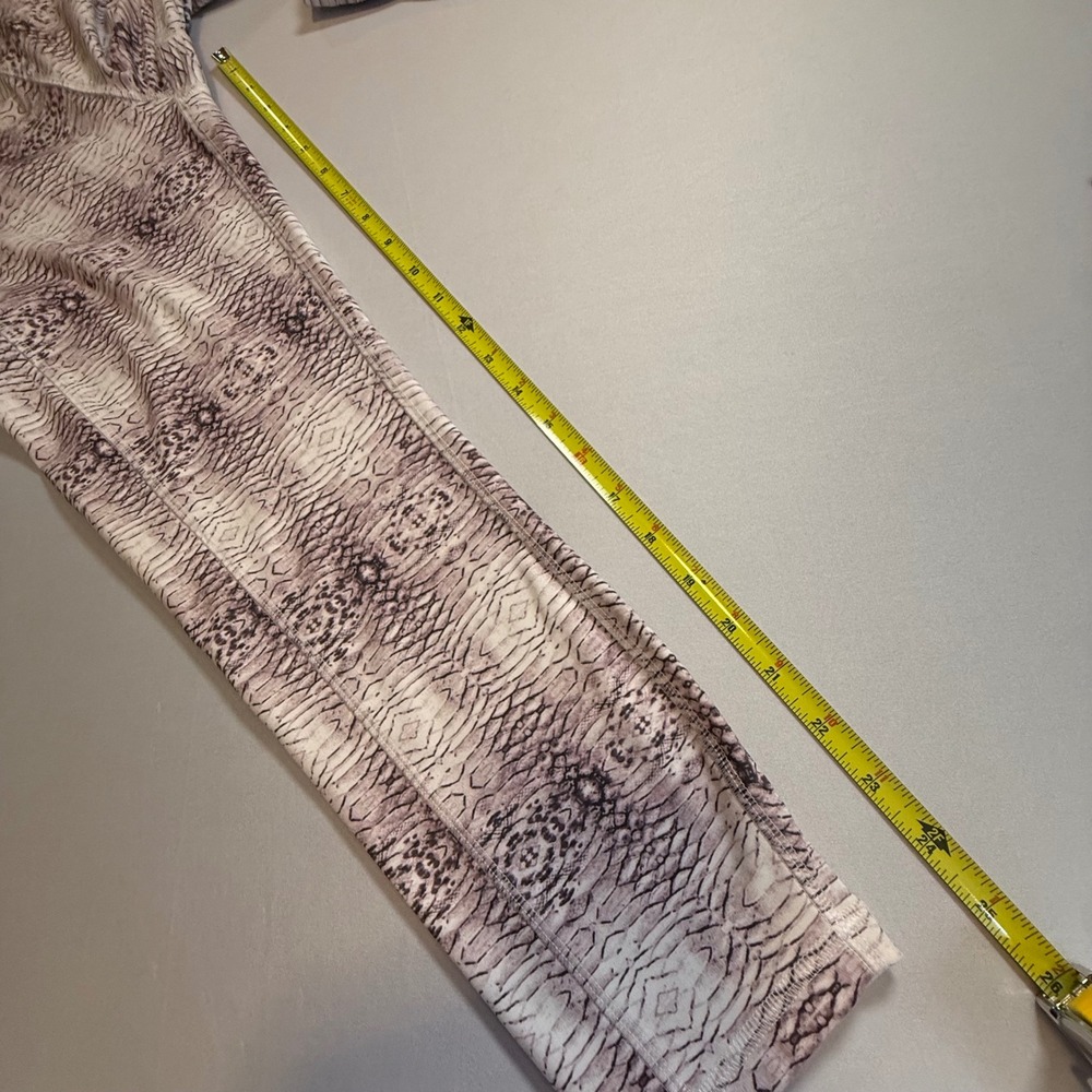 X By Gottex Womens Purple Snakeskin High Waist Athletic Leggings with Pockets‎ L - Picture 13 of 13